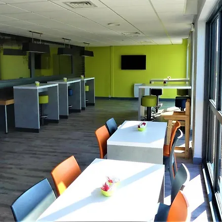 Ibis Budget Brest Sud - Renove ホテル 2*